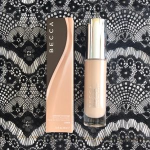 Becca Ultimate Coverage 24H Foundation Linen